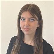 Étudiante en troisième année de licence, je suis disponible pour vous aider.